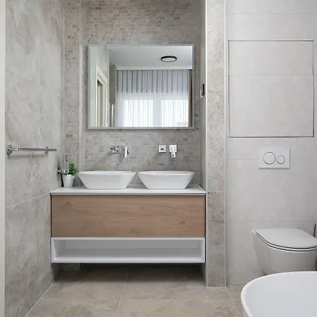 Estrella In For 10 People With Sauna & Whirpool Just 6 M From The Sea * Medulin