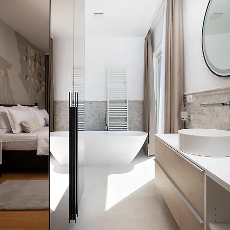 Villa Estrella In For 10 People With Sauna & Whirpool Just 6 M From The Sea